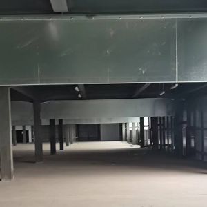 夾絲玻璃擋煙垂壁