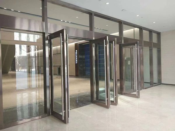 防火隔斷、玻璃防火門(mén)