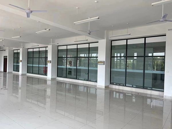 防火隔斷、玻璃防火門(mén)