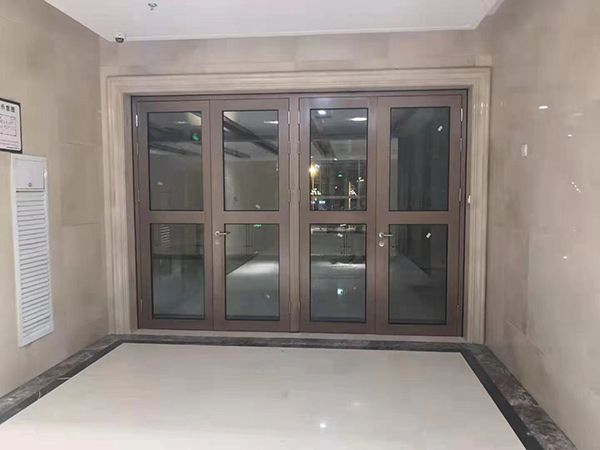 玻璃防火門(mén)